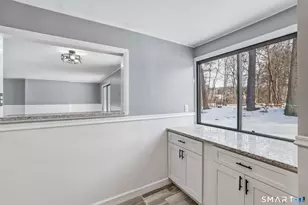 62 Northampton Ln, Plainville, CT 06062 - Photo 6