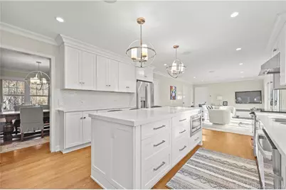 [Address not provided], Stamford, CT 06902 - Photo 6