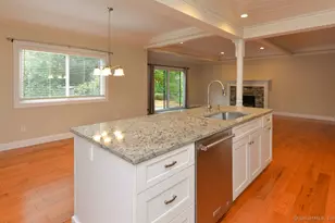 862 Heritage Vlg, Southbury, CT 06488 - Photo 6