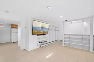 2630 Boston Post Rd, Darien, CT 06820 - Photo 28