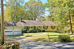 10 Shady Ln, Redding, CT 06896 - Photo 2