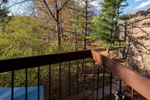 37 Towne House Rd, Hamden, CT 06514 - Photo 22