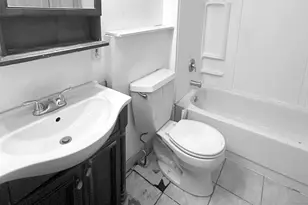 35 Hewey St, Waterbury, CT 06708 - Photo 12