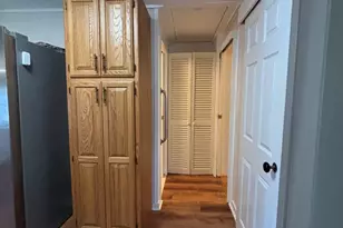 11 West St, East Hampton, CT 06424 - Photo 14