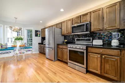 1603 Briar Woods Lane #1603, Danbury, CT 06810 - Photo 6