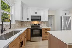 58 Eggleston St, Torrington, CT 06790 - Photo 4