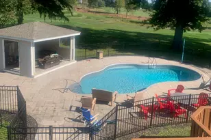 325 Fox Hill Rd, Wethersfield, CT 06109 - Photo 4