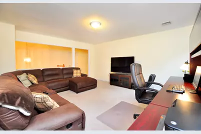 26 Silver Brook Lane, Granby, CT 06060 - Photo 32