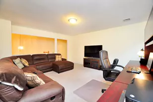 26 Silver Brook Ln, Granby, CT 06060 - Photo 32