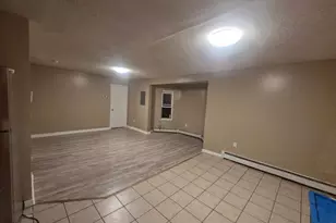 63 Seyms St, Hartford, CT 06120 - Photo 4