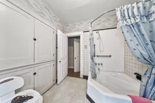 47 Cottage Ave, Ansonia, CT 06401 - Photo 24