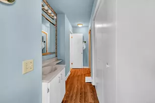 7 Hearthstone Dr, Brookfield, CT 06804 - Photo 12