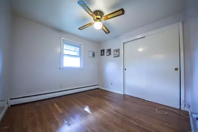 291 Frenchtown Road, Bridgeport, CT 06606 - Photo 16