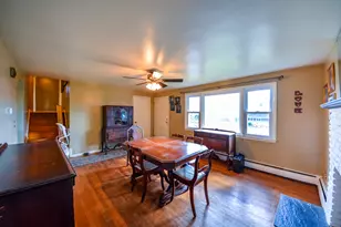 291 Frenchtown Rd, Bridgeport, CT 06606 - Photo 8