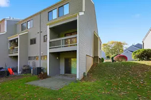 40 Crossroads Ln, Glastonbury, CT 06033 - Photo 24