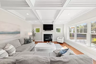 109 Jeniford Road, Fairfield, CT 06824 - Photo 4