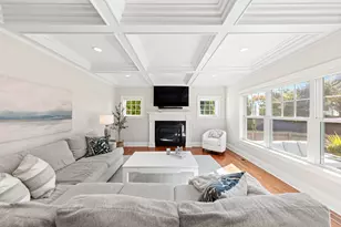 109 Jeniford Rd, Fairfield, CT 06824 - Photo 4