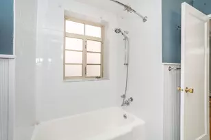 30 Outlook Ave, West Hartford, CT 06119 - Photo 26