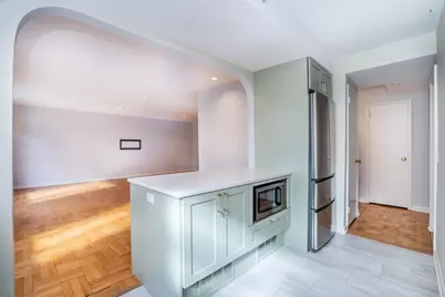 30 Outlook Avenue #APT 208, West Hartford, CT 06119 - Photo 14