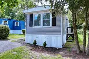 66 Nancy Ln, Naugatuck, CT 06770 - Photo 2