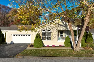 22 Cliff Rd, Ledyard, CT 06339 - Photo 2