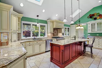 4 Autumn Ridge Road, New Fairfield, CT 06812 - Photo 6