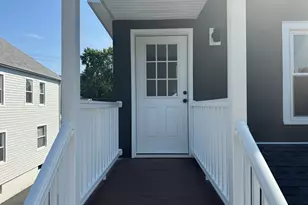 267 Hebron Ave, Glastonbury, CT 06033 - Photo 2