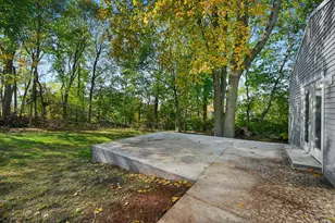 401 Unity Rd, Trumbull, CT 06611 - Photo 34