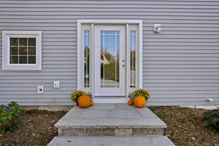 401 Unity Rd, Trumbull, CT 06611 - Photo 2