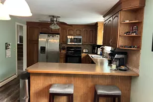 15 Oxford Ln, Cromwell, CT 06416 - Photo 6