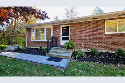 11 Upper Whittemore Road, Middlebury, CT 06762 - Photo 4