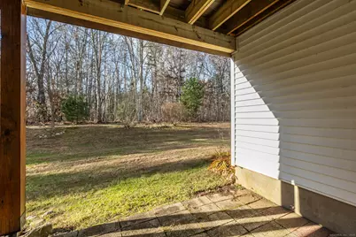 244 Oakland Street #APT E, Manchester, CT 06042 - Photo 34