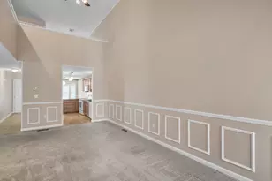 244 Oakland St, Manchester, CT 06042 - Photo 12