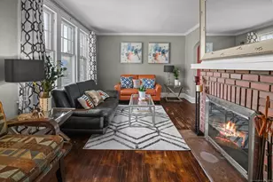 15 Overland Ave, Bridgeport, CT 06606 - Photo 8