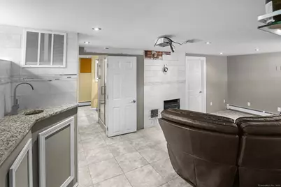 15 Overland Avenue, Bridgeport, CT 06606 - Photo 16