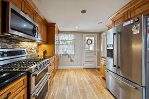 3 Pilgrim Rd, West Hartford, CT 06117 - Photo 6