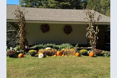 28 Fluery Drive, Stafford, CT 06076 - Photo 4