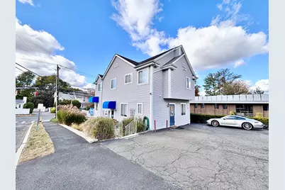 543 Newfield Avenue, Stamford, CT 06905 - Photo 2