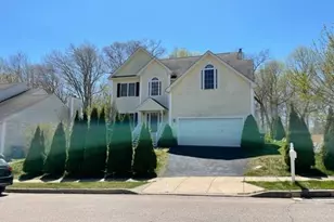 155 Ledgeland Dr, Groton, CT 06355 - Photo 2