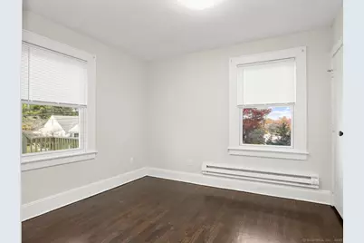 21 Holcomb Avenue, Stamford, CT 06906 - Photo 16