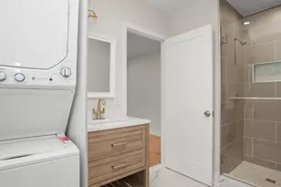 21 Holcomb Ave, Stamford, CT 06906 - Photo 30