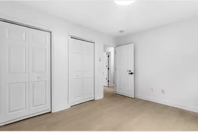 62 Chestnut St Extension #19, Danbury, CT 06810 - Photo 12