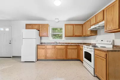 62 Chestnut St Extension #19, Danbury, CT 06810 - Photo 36