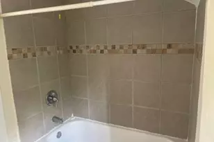 24 Arthur St, New Haven, CT 06519 - Photo 4