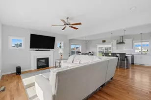 71 Middle Rd, East Windsor, CT 06016 - Photo 8