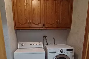 1325 Farmington Ave, Bristol, CT 06010 - Photo 18