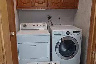 1325 Farmington Ave, Bristol, CT 06010 - Photo 24