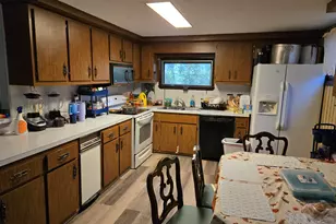 102 East Rd, Bristol, CT 06010 - Photo 8