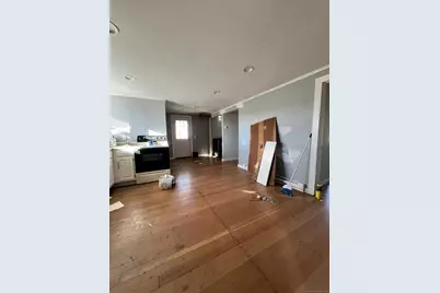 102 Cottage Street, Killingly, CT 06239 - Photo 12