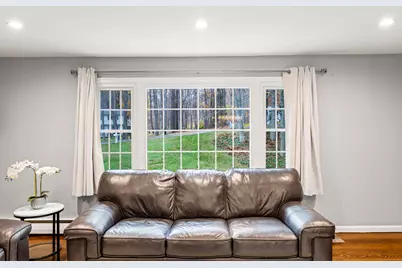 8 Possum Ridge Road, Newtown, CT 06470 - Photo 8